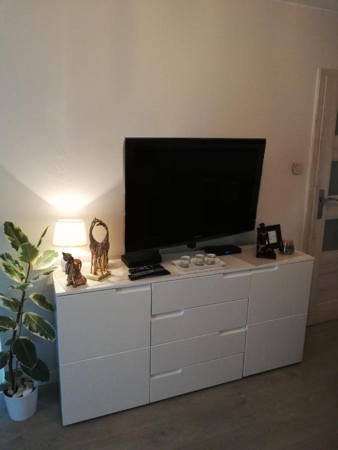Appartement Kawalerka - Jelenia Gora, Dziel. Zabobrze Extérieur photo